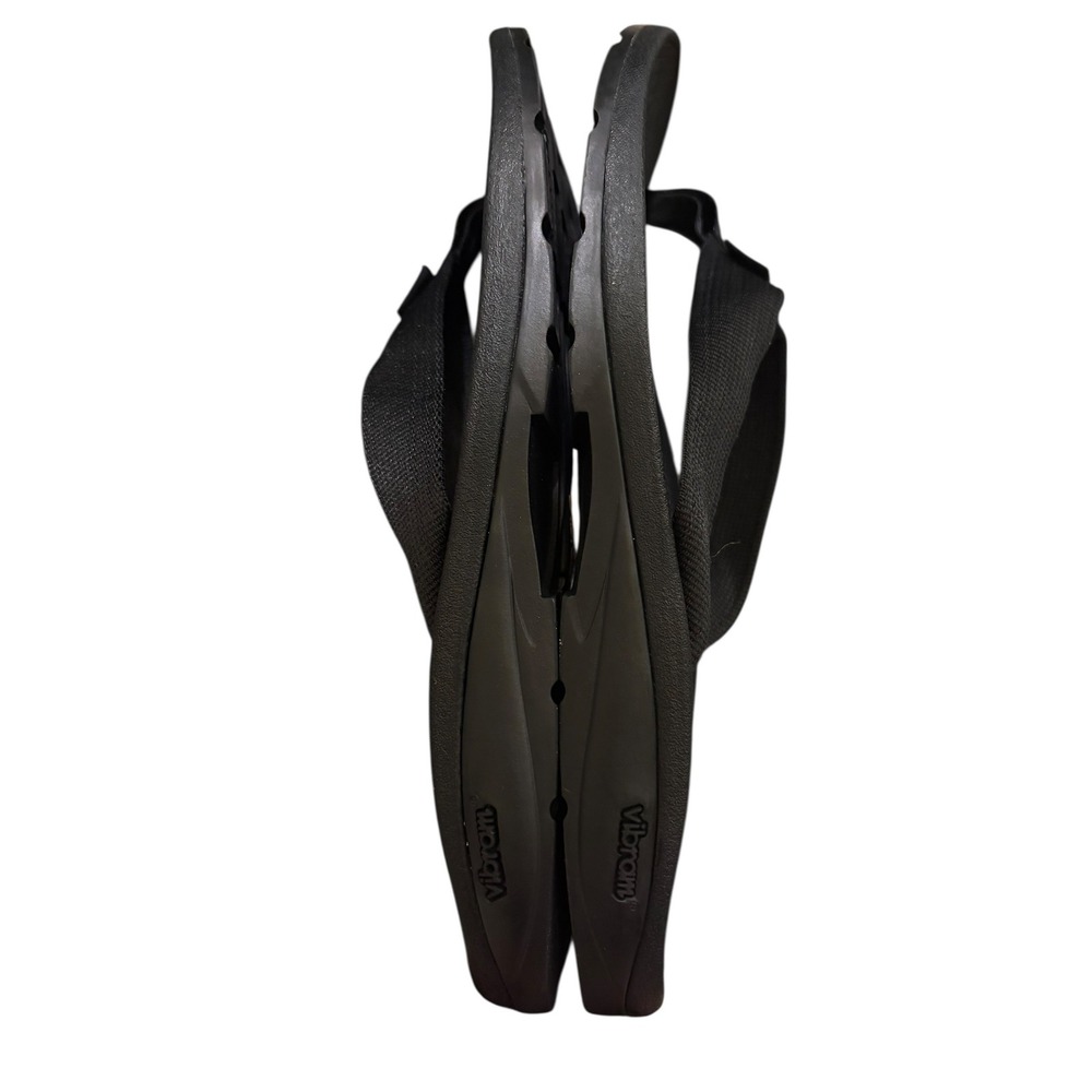 Chaco Flip Flops Size 9 Womens Black Vibram Sole LUVSEAT Sport Sandals Gorpcore - Picture 3 of 9